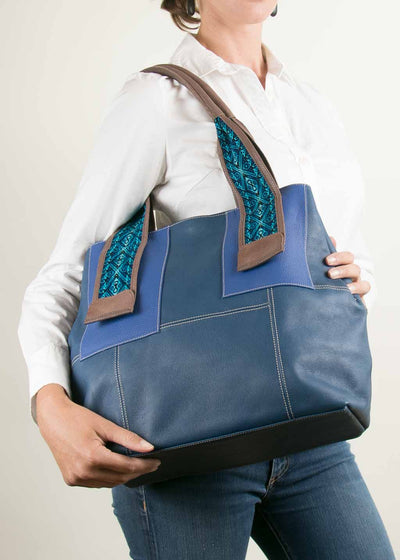 Valentina Bag in Blue with Blue-Green Faja