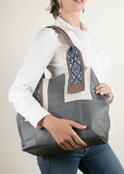 Valentina Bag with Blue-White Faja