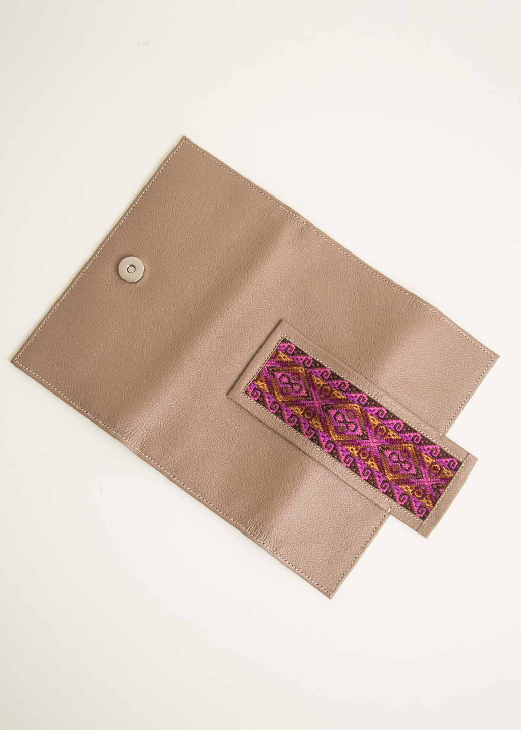 Arcelia Wallet with Pink Faja
