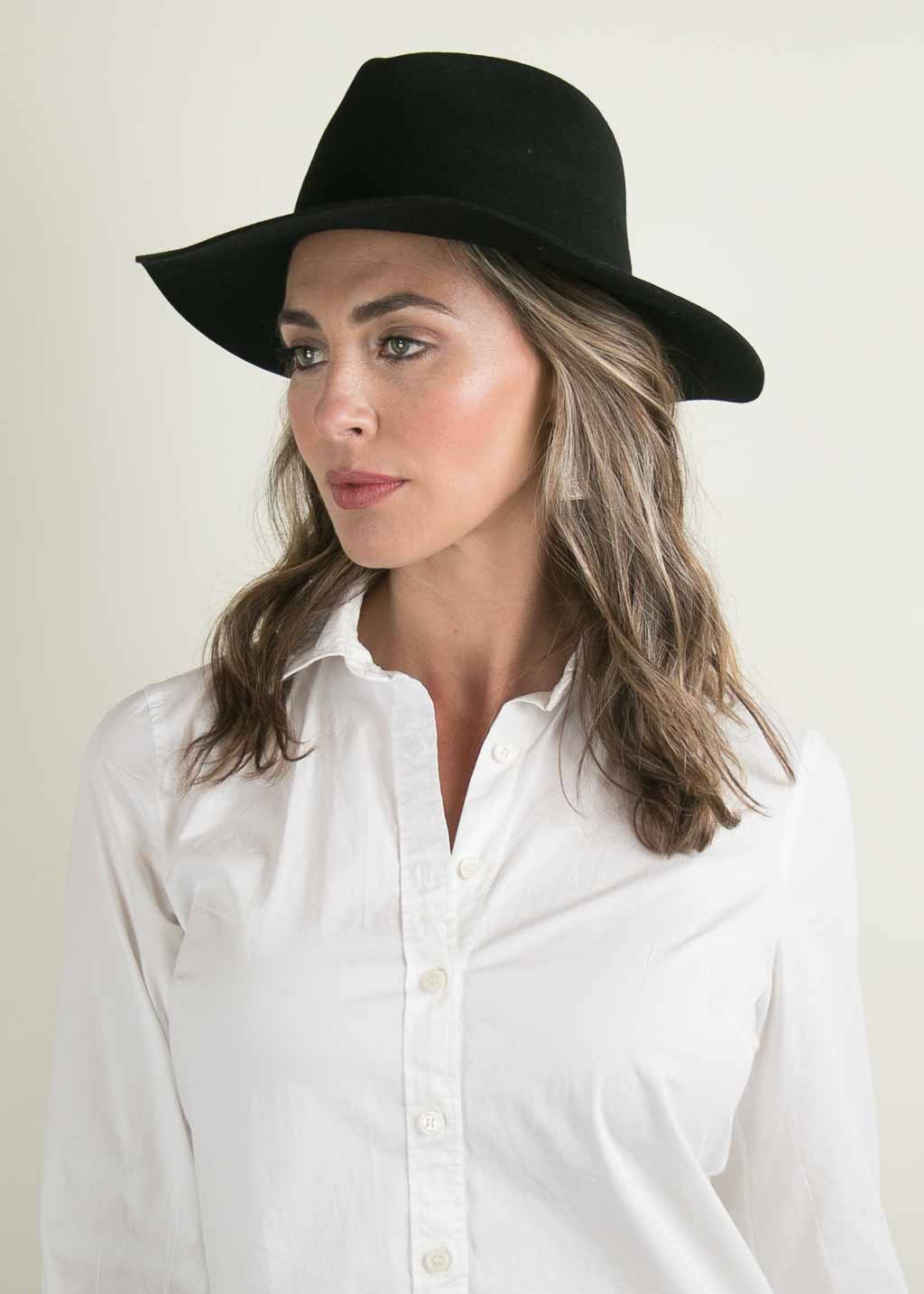 Martina Hat in Black