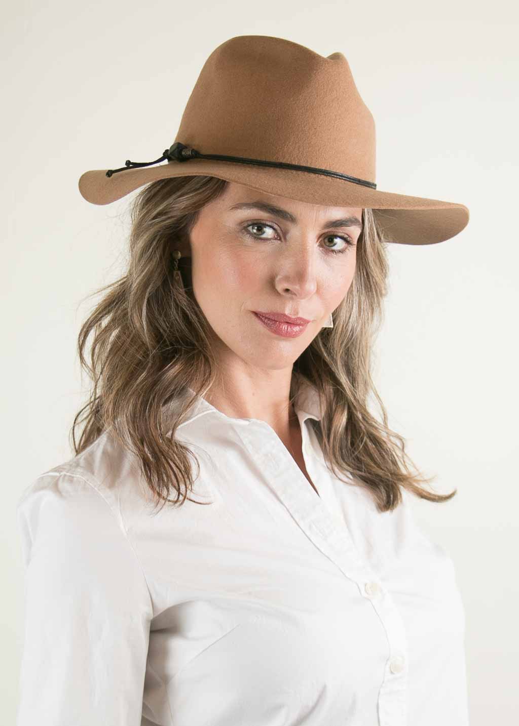 Martina Hat in Caramel